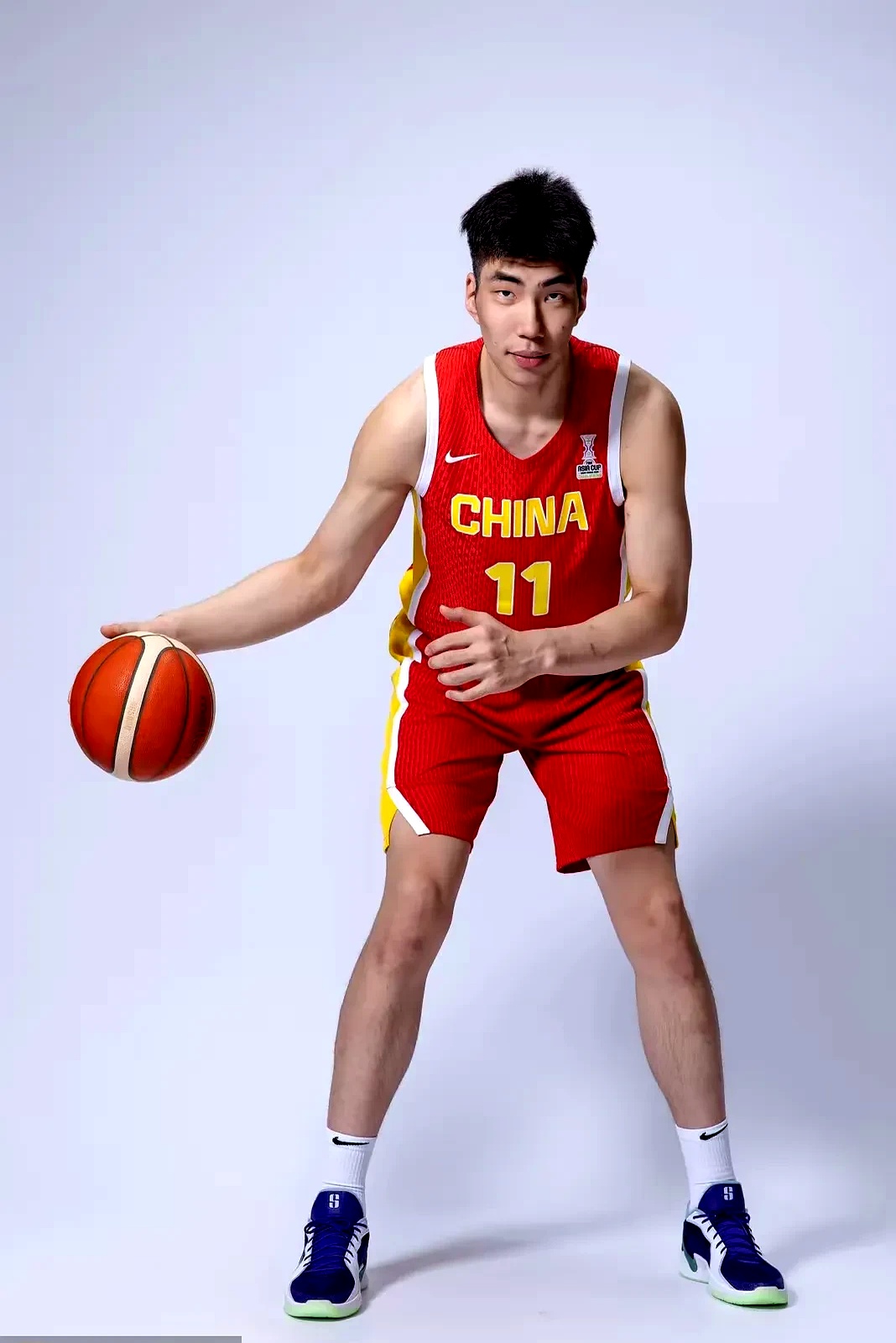 半岛体育官网入口注册-CBA季后赛倒计时，波尔图转会期止住颓势，细节引发关注，信心回归，临场指挥获称赞