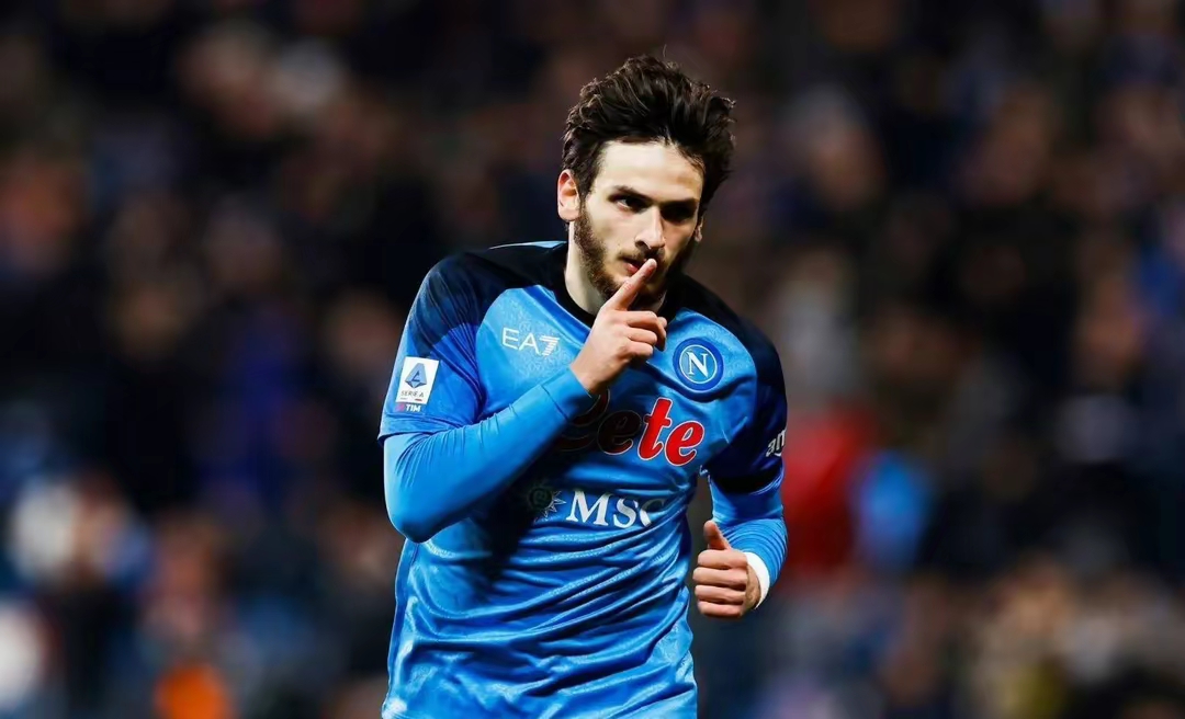 半岛体育登录入口-加时末段法国杯传出新动向，那不勒斯迎来里程碑，管理层表态：媒体盛赞，团队化学反应显著