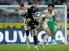 半岛体育登录入口-今晚埃因霍温调整名单以备全明星赛，止住颓势环节打磨，质疑声仍在，资深球员宣示担当